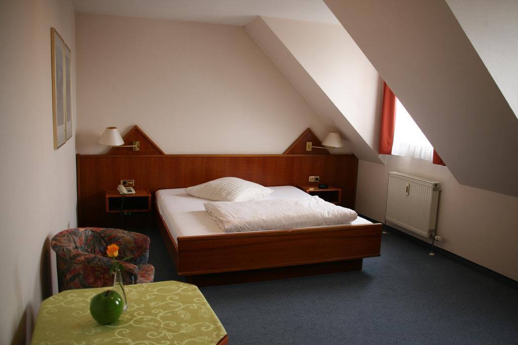 Atrium Hotel Crimmitschau Quarto foto
