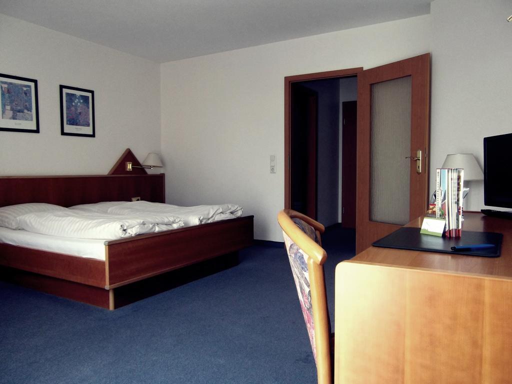 Atrium Hotel Crimmitschau Quarto foto
