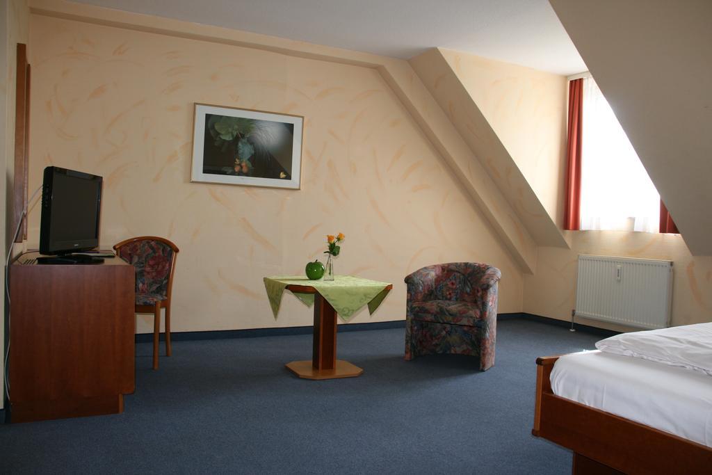 Atrium Hotel Crimmitschau Quarto foto