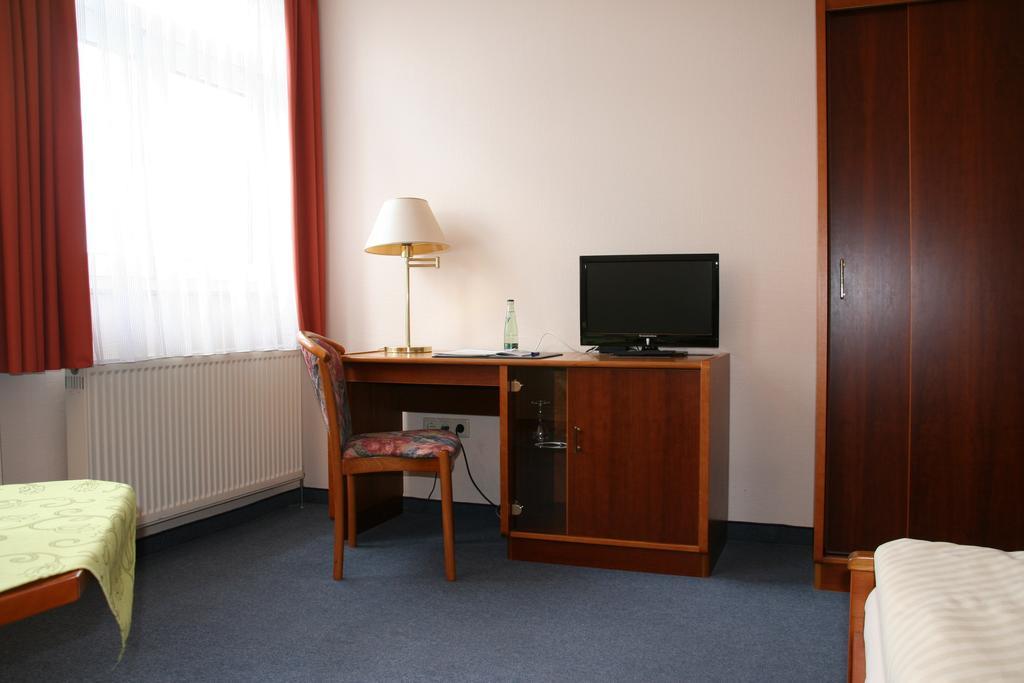 Atrium Hotel Crimmitschau Quarto foto