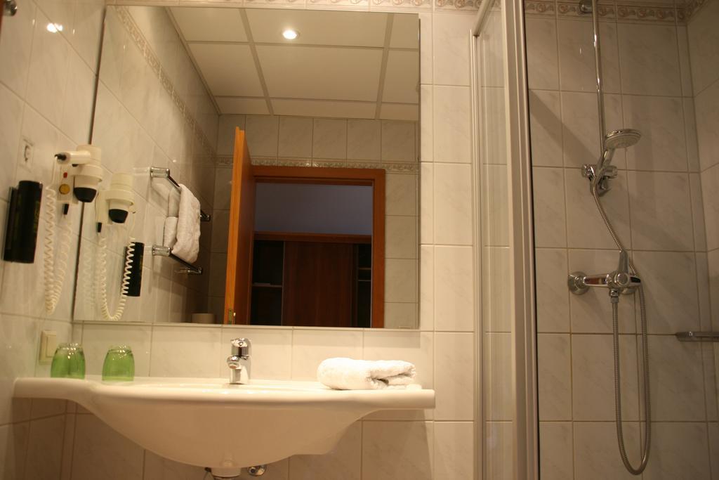Atrium Hotel Crimmitschau Quarto foto